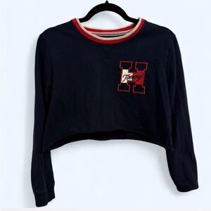 Tommy Hilfiger Cropped Navy Sweatshirt with Red Trim